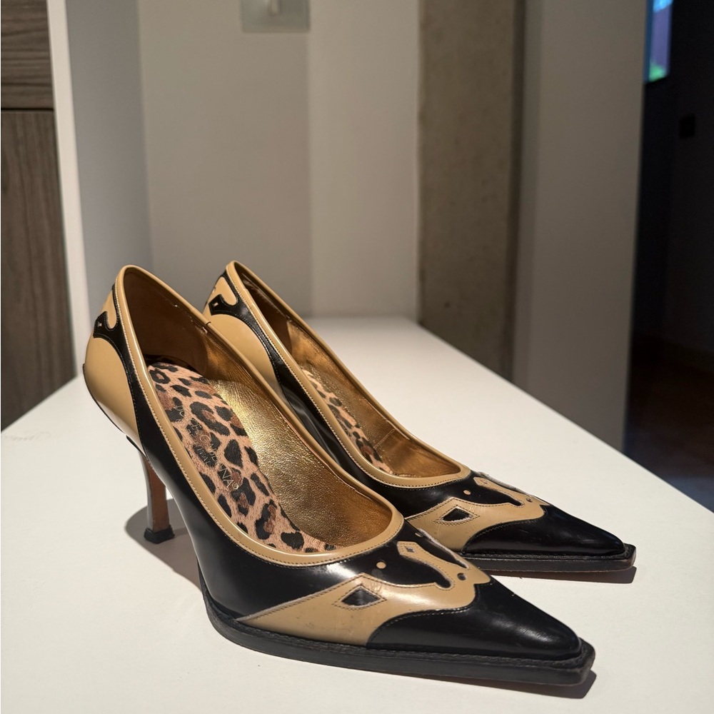 Dolce & Gabbana Cowboy leather Heels in Black and Tan - Picture 2 of 6